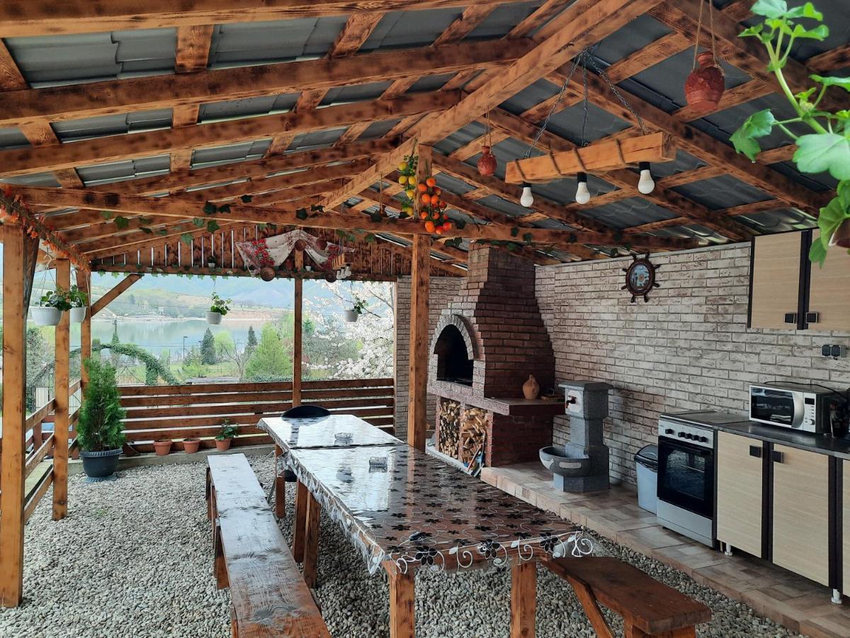 Villa Casa Claudiu Ieşelniţa Exterior foto