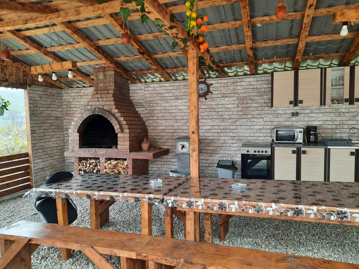 Villa Casa Claudiu Ieşelniţa Exterior foto